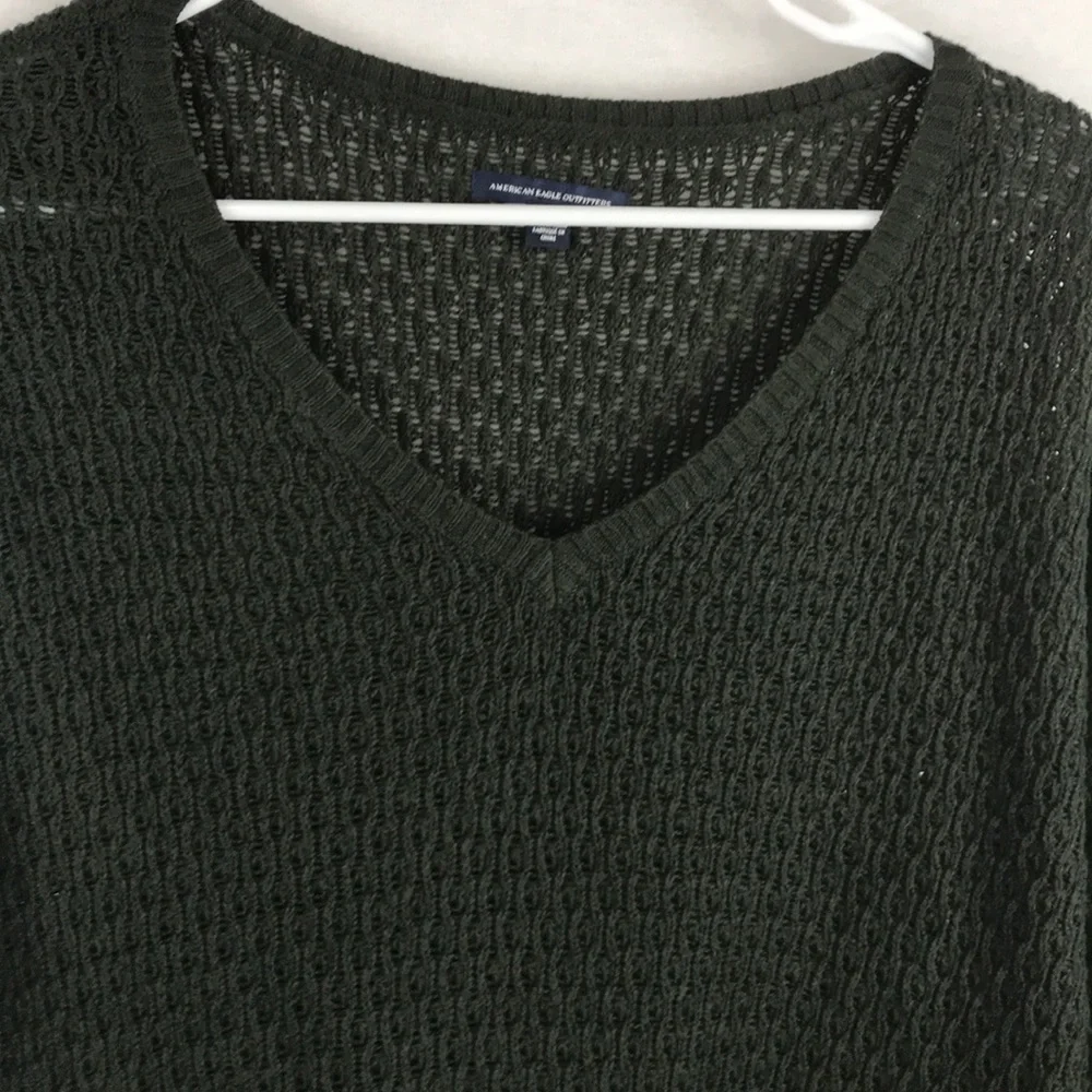 American Eagle small weave sweater - Picture 2 of 6